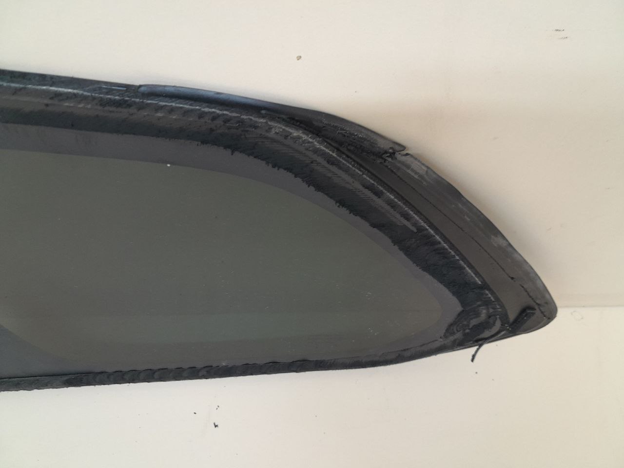 Стекло кузовное глухое правое Mitsubishi Outlander (GF) 2012>