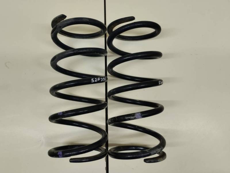 Пружина задняя Lexus RX 350 /450h (XL10) 2009-2015 Пружина задняя Lexus RX 350 /450h (XL10) 2009-2015
