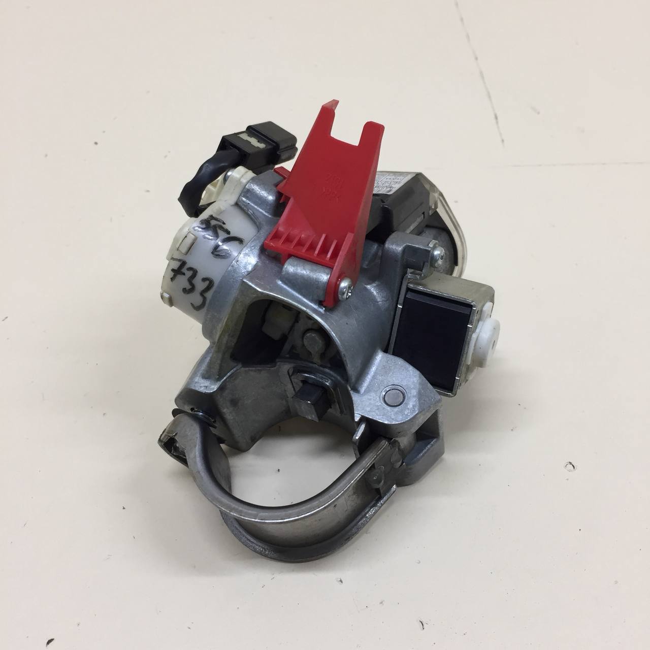 Замок зажигания Toyota Land Cruiser Prado (J150) 2009-2022 Замок зажигания Toyota Land Cruiser Prado (J150) 2009-2022