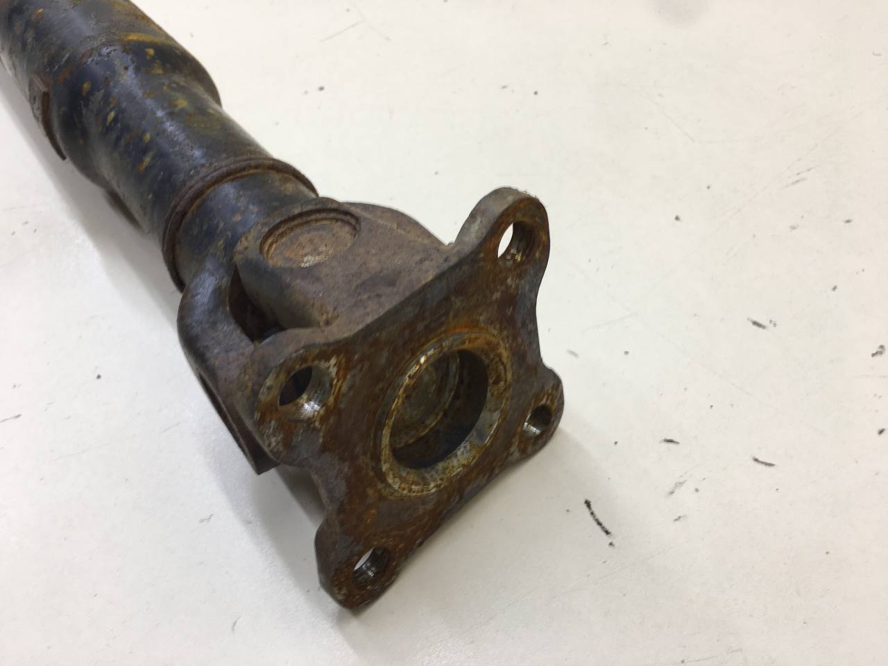 Вал карданный Suzuki Grand Vitara 2005-2015