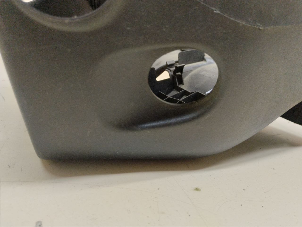 Кожух рулевой колонки Toyota Auris (E150) 2006-2012 Кожух рулевой колонки Toyota Auris (E150) 2006-2012