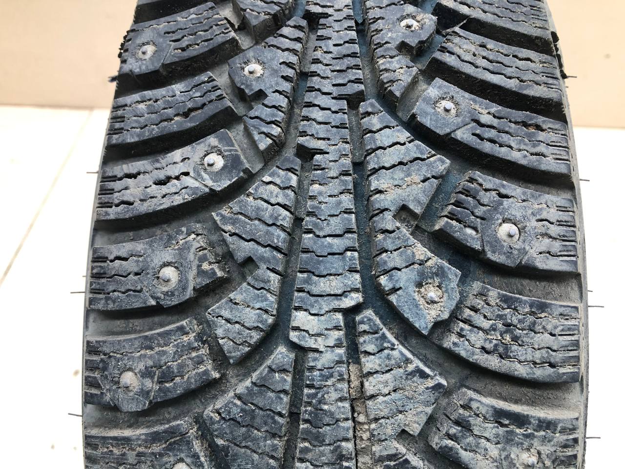 Шины R14 Зимние шипованные NORDMAN 5