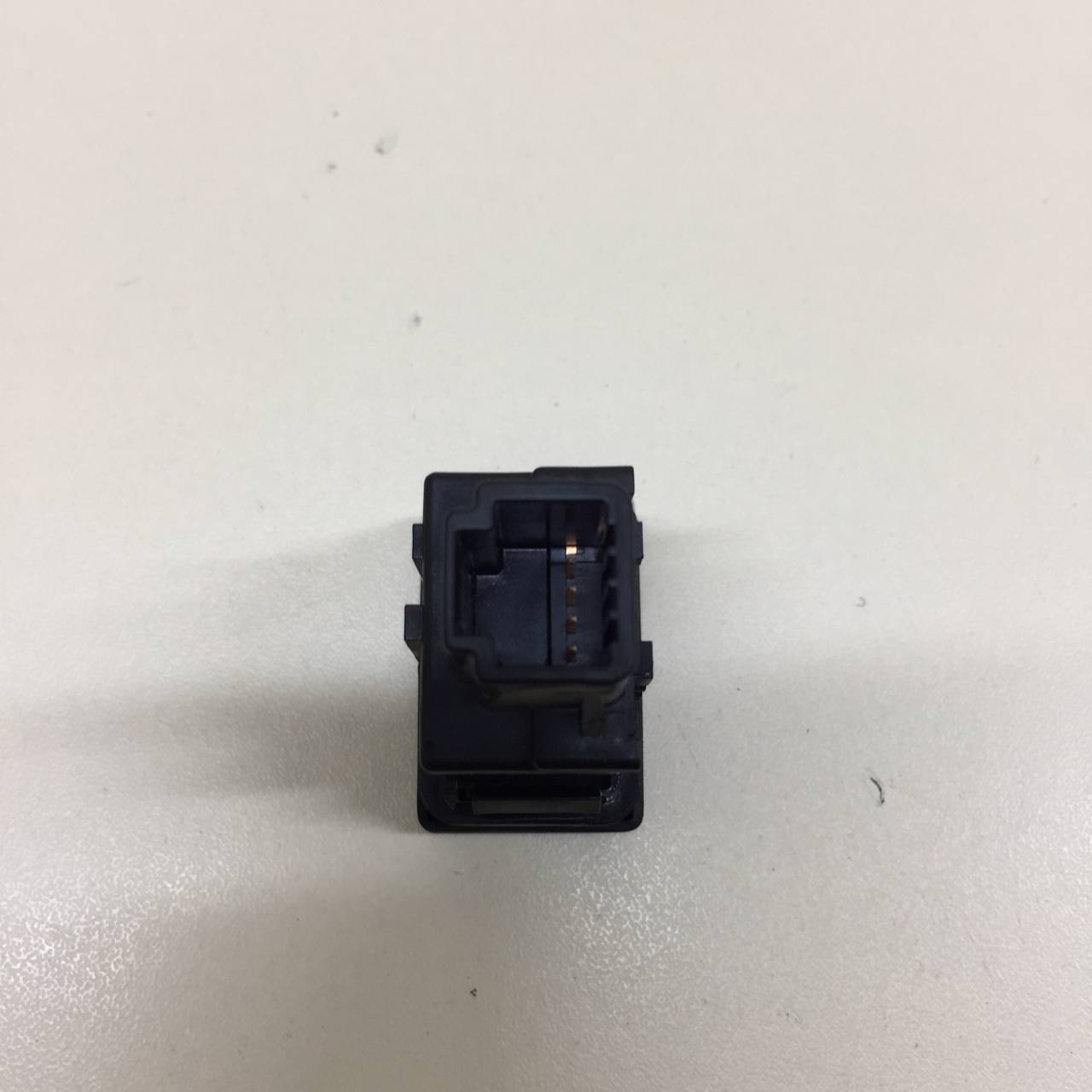 Кнопка омывателя фар Toyota Land Cruiser Prado (J150) 2009-2022