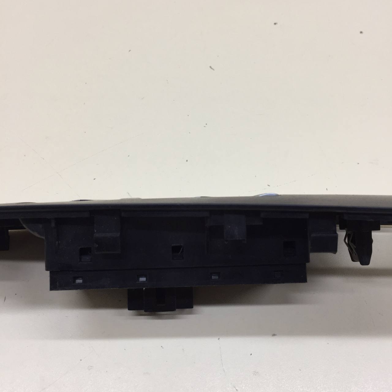 Блок управления стеклоподъемниками Lifan X60 2012>