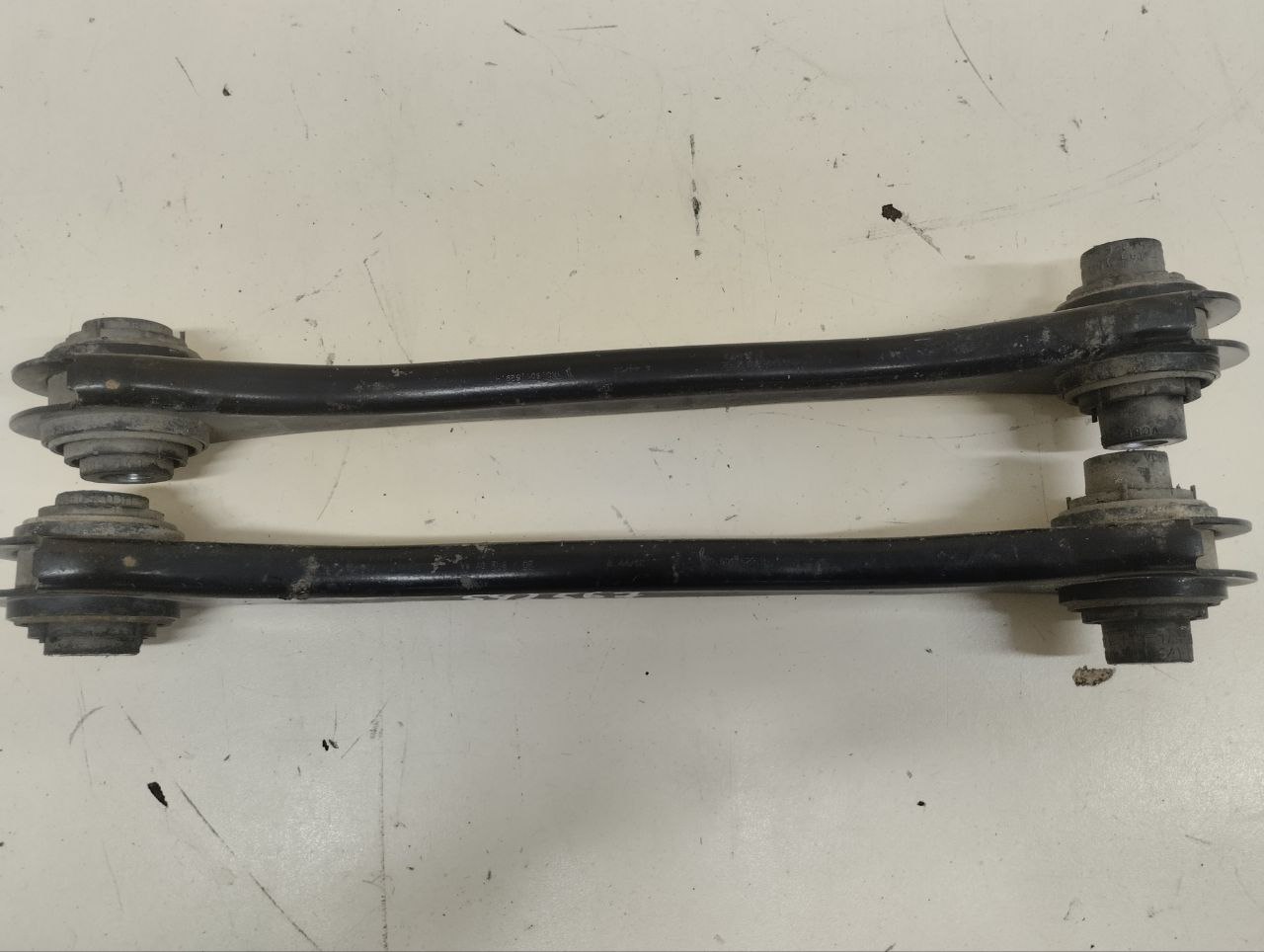 Тяга задняя поперечная Volkswagen Jetta (A6) 2010-2019 Тяга задняя поперечная Volkswagen Jetta (A6) 2010-2019