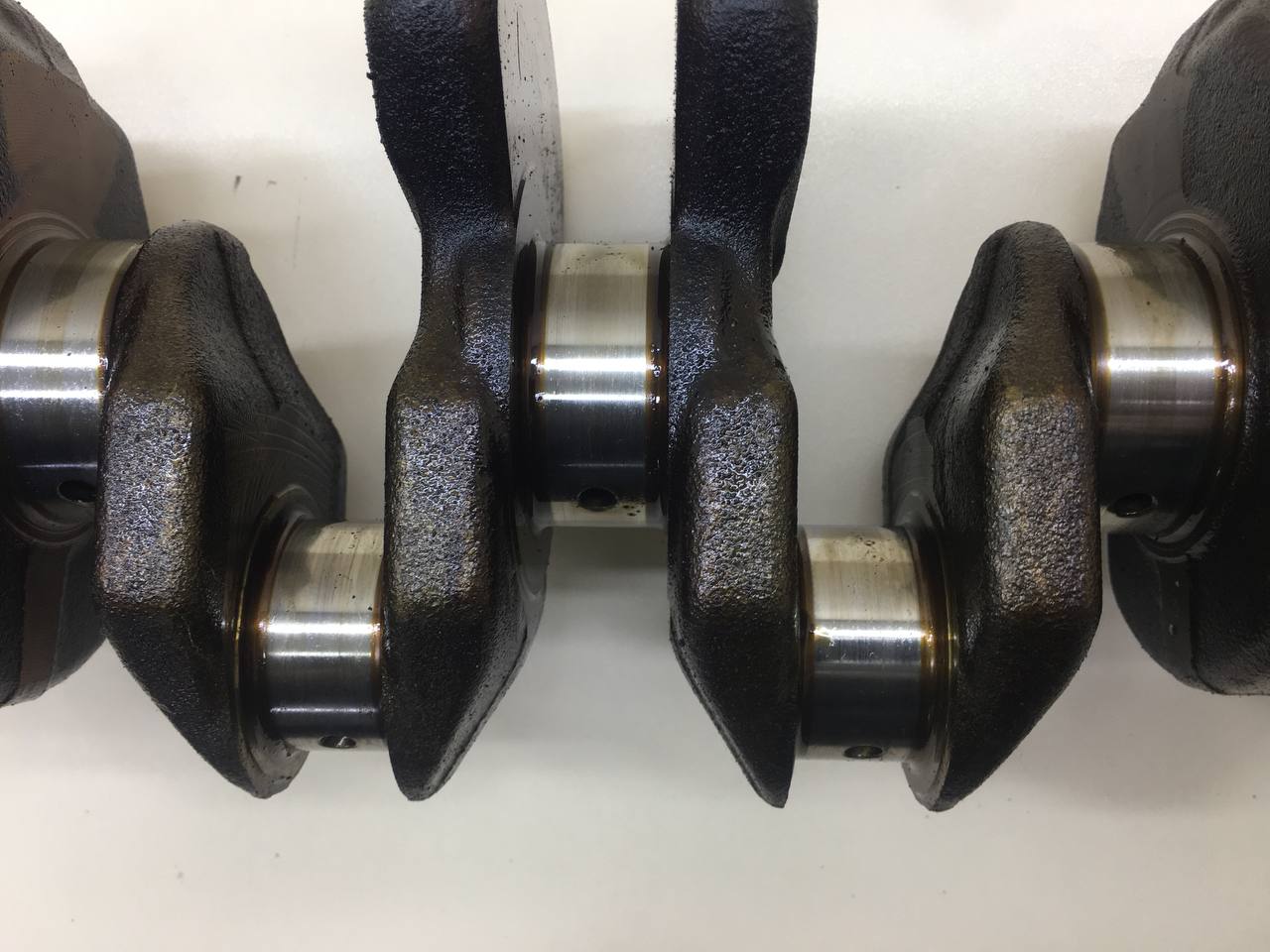 Коленвал Nissan Almera (N16) 2000-2006 Коленвал Nissan Almera (N16) 2000-2006