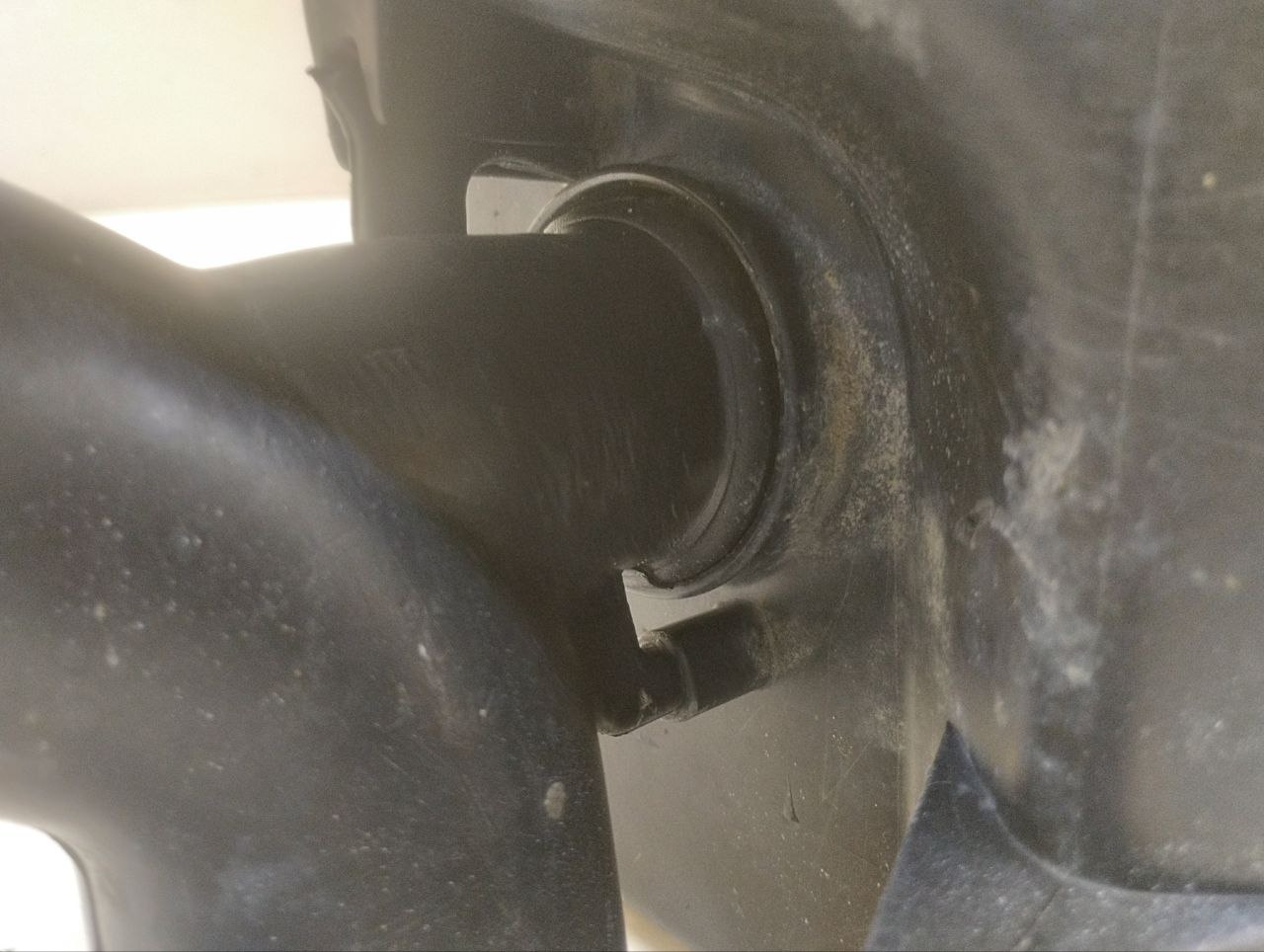 Резонатор воздушного фильтра Chevrolet Aveo T250 2005-2011