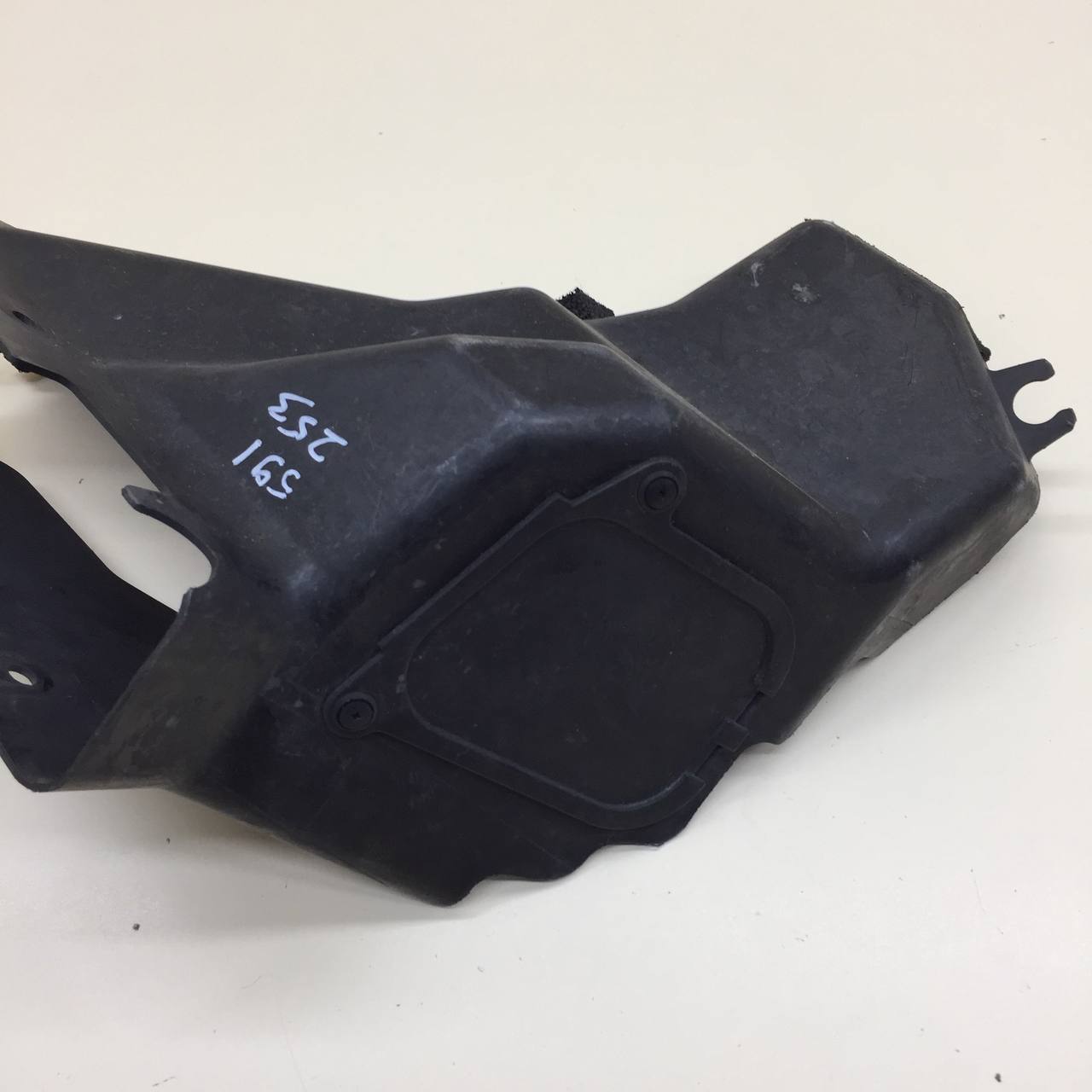 Воздухозаборник (наружный) Mazda Mazda 3 (BL) 2009-2013 Воздухозаборник (наружный) Mazda Mazda 3 (BL) 2009-2013