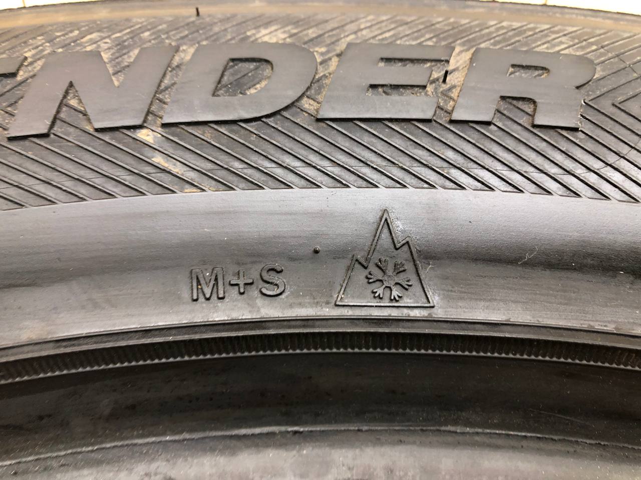 Шины к-кт R21 Всесезонные WINTER DEFENDER