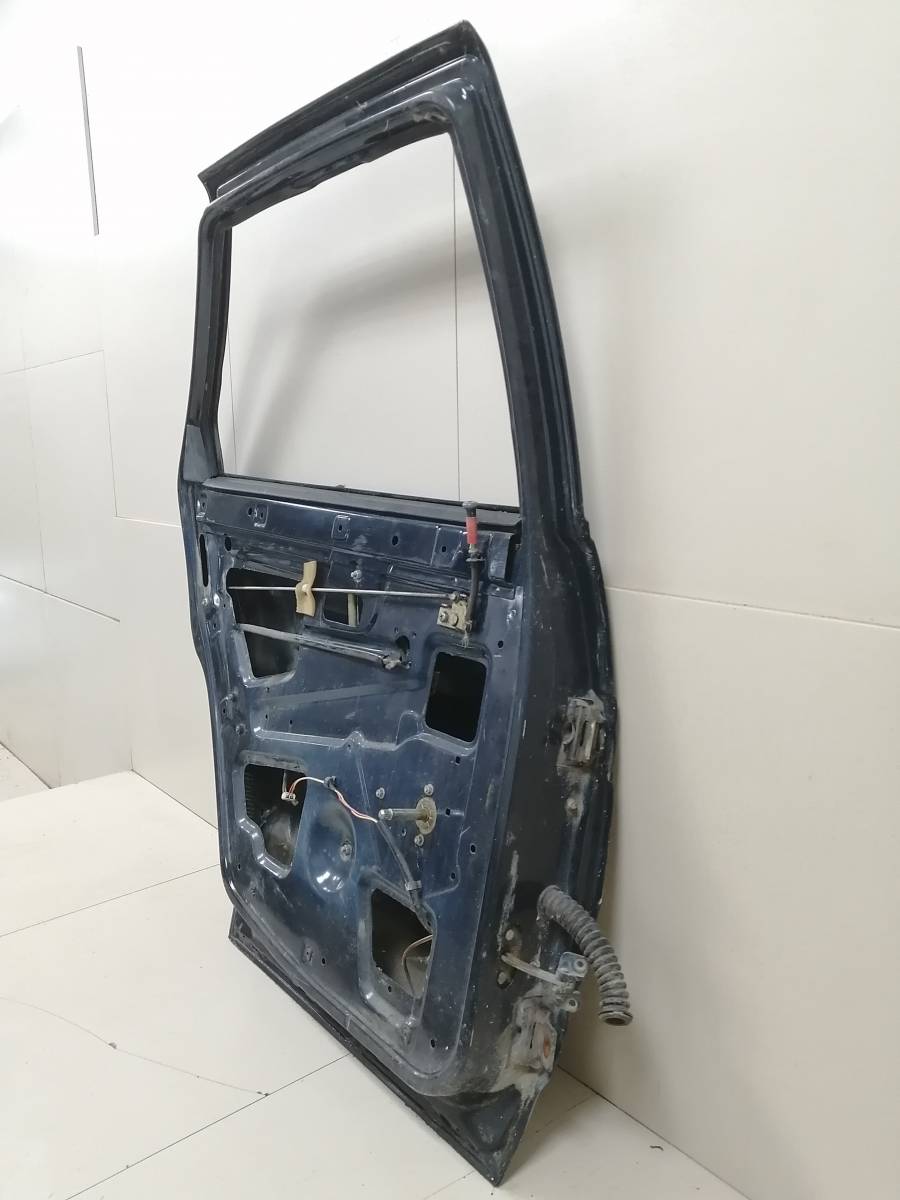 Дверь задняя левая Lada 2110 1997-2009