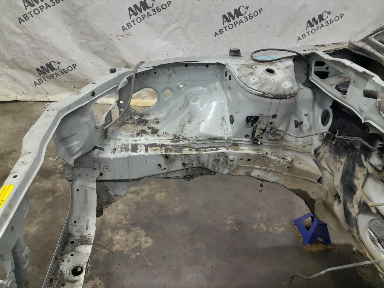 Четверть передняя правая Nissan Almera Classic (B10) 2006-2013