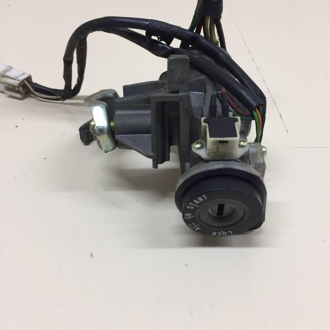 Замок зажигания Kia Spectra (SD) 2004-2011