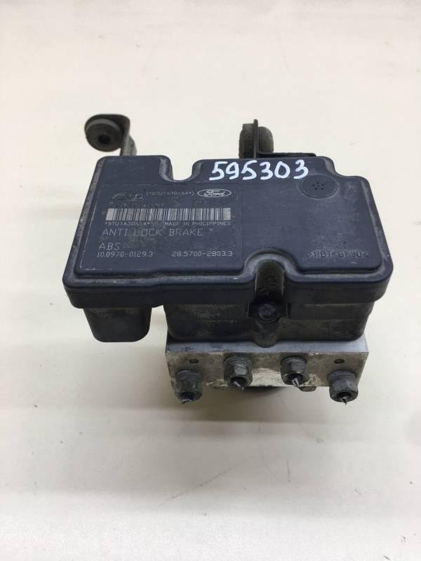 Блок ABS (насос) Ford Focus 2 (DB) 2008-2011 Блок ABS (насос) Ford Focus 2 (DB) 2008-2011