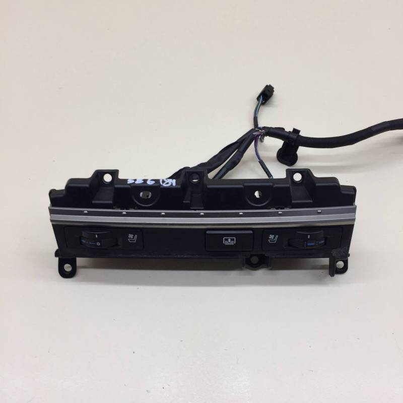 Блок кнопок Lexus ES (SV60) 2012>