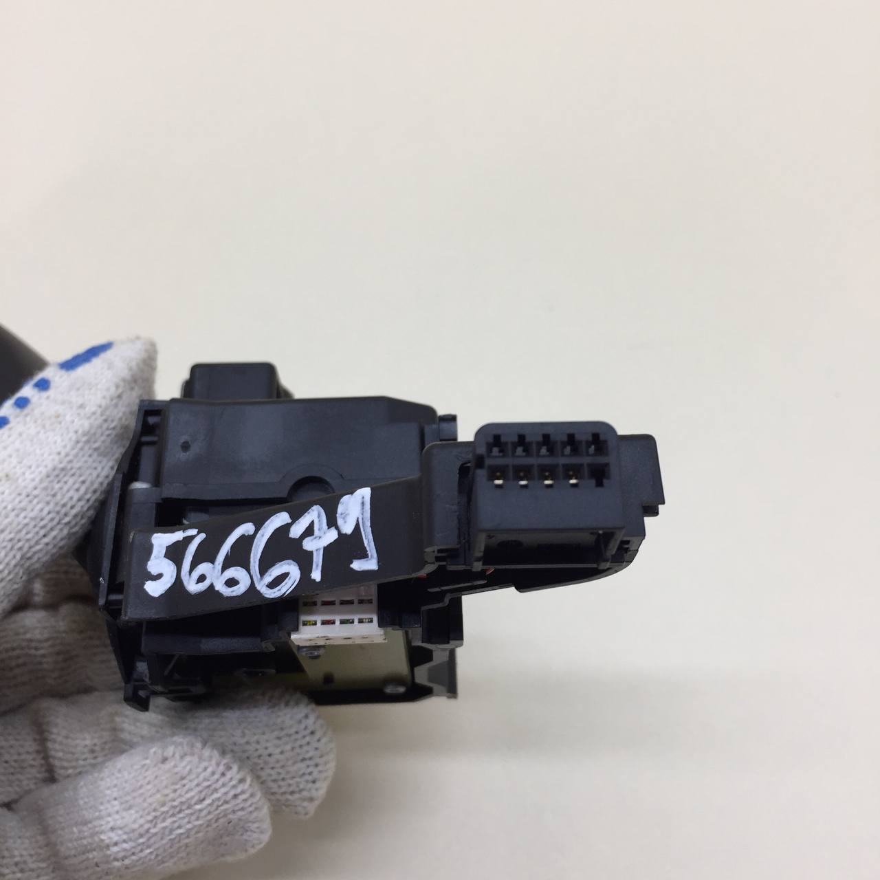 Переключатель поворотов подрулевой Skoda Octavia (A5 1Z-) 2004-2013