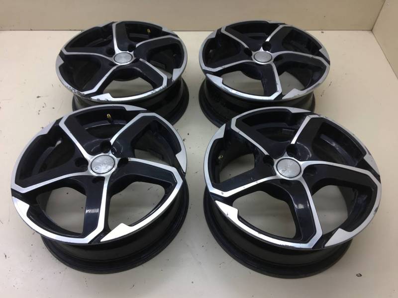 Диски R15 Литые