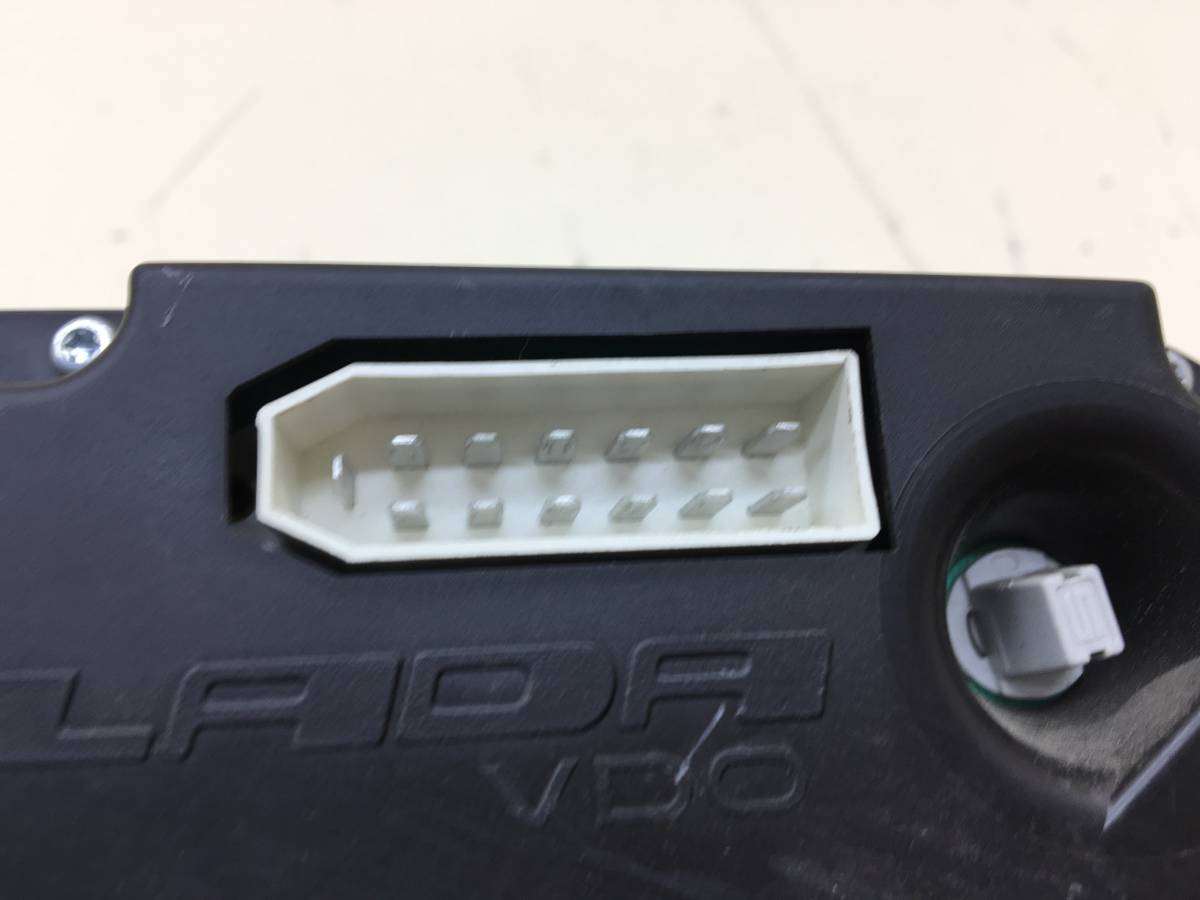 Панель приборов Chevrolet Niva 2002-2009