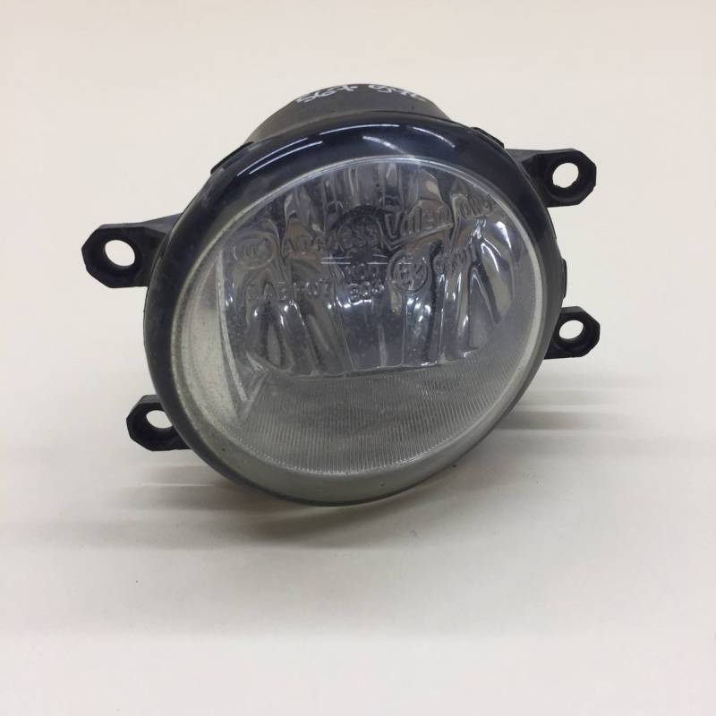 Фара противотуманная левая Toyota Rav 4 (A30) 2006-2013 Фара противотуманная левая Toyota Rav 4 (A30) 2006-2013