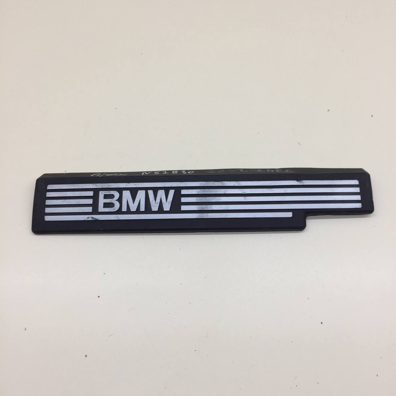 Крышка двигателя декоративная BMW 3-series E90/E91 2005-2011