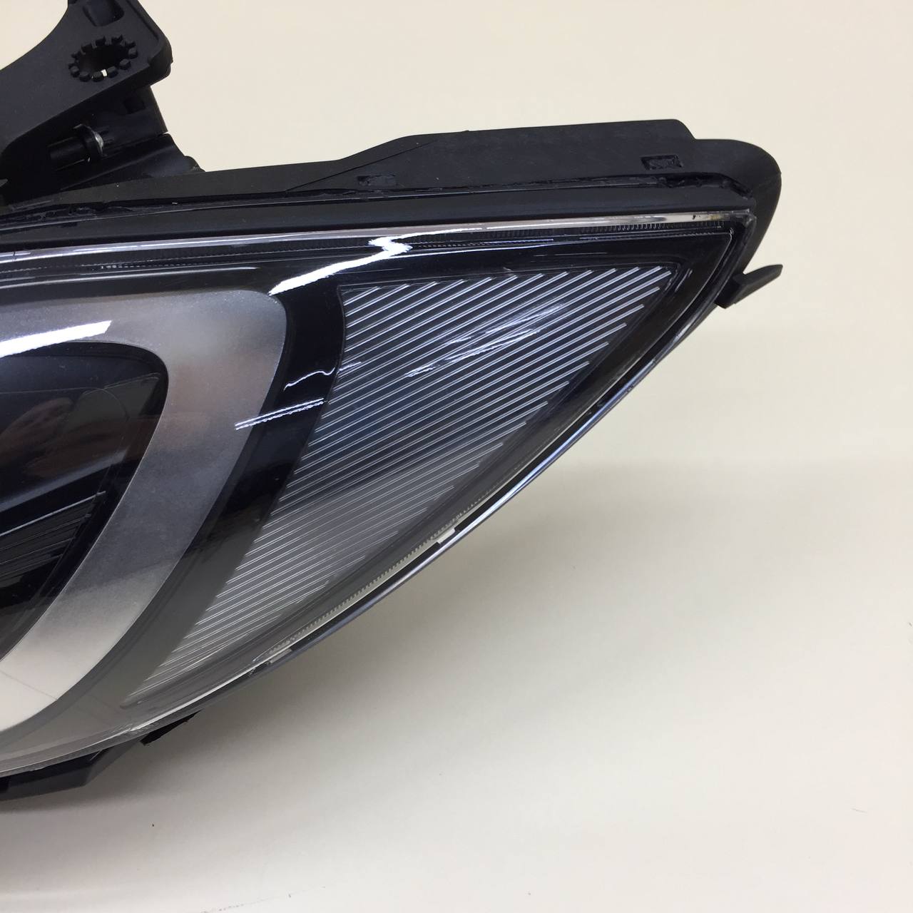 Фара левая Hyundai Elantra (AD) 2015>