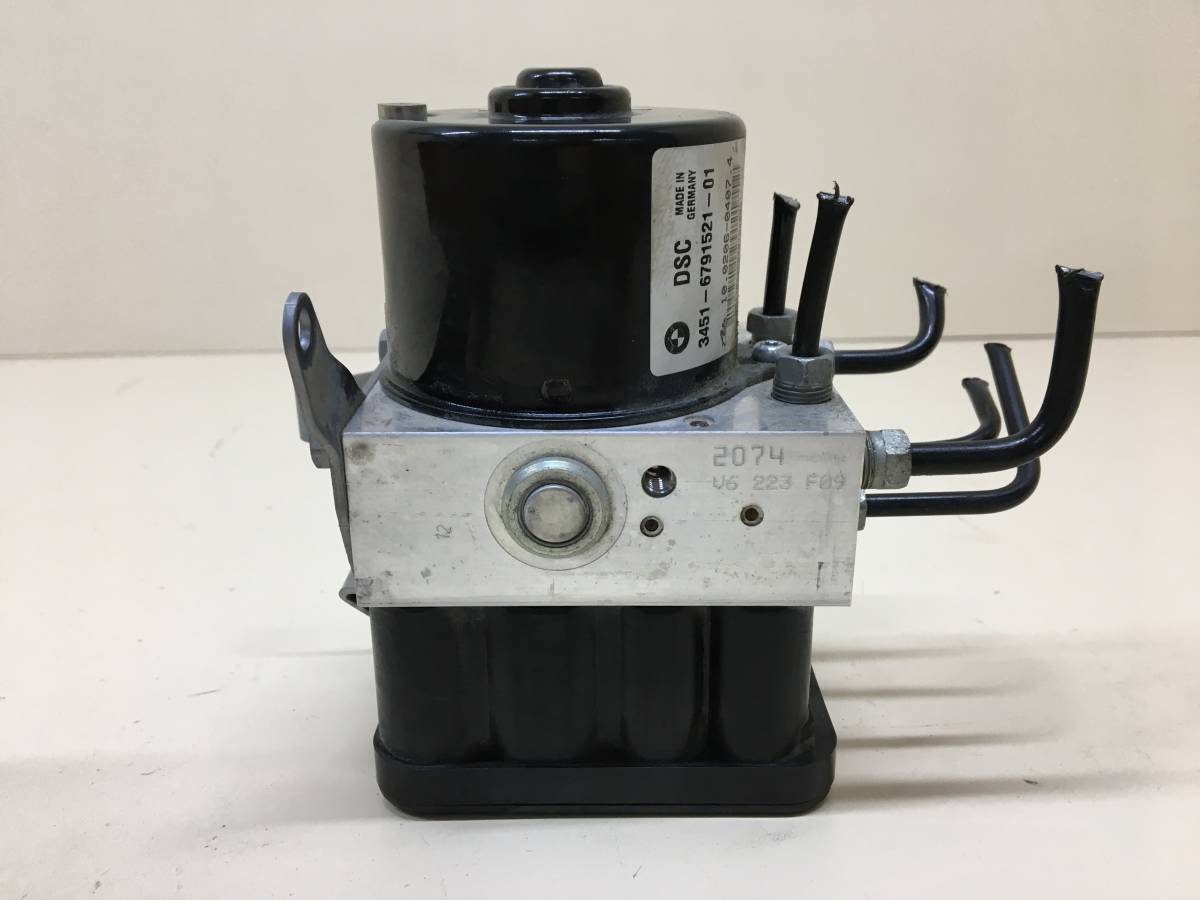 Блок ABS (насос) BMW 1-series E87/E81 2004-2011