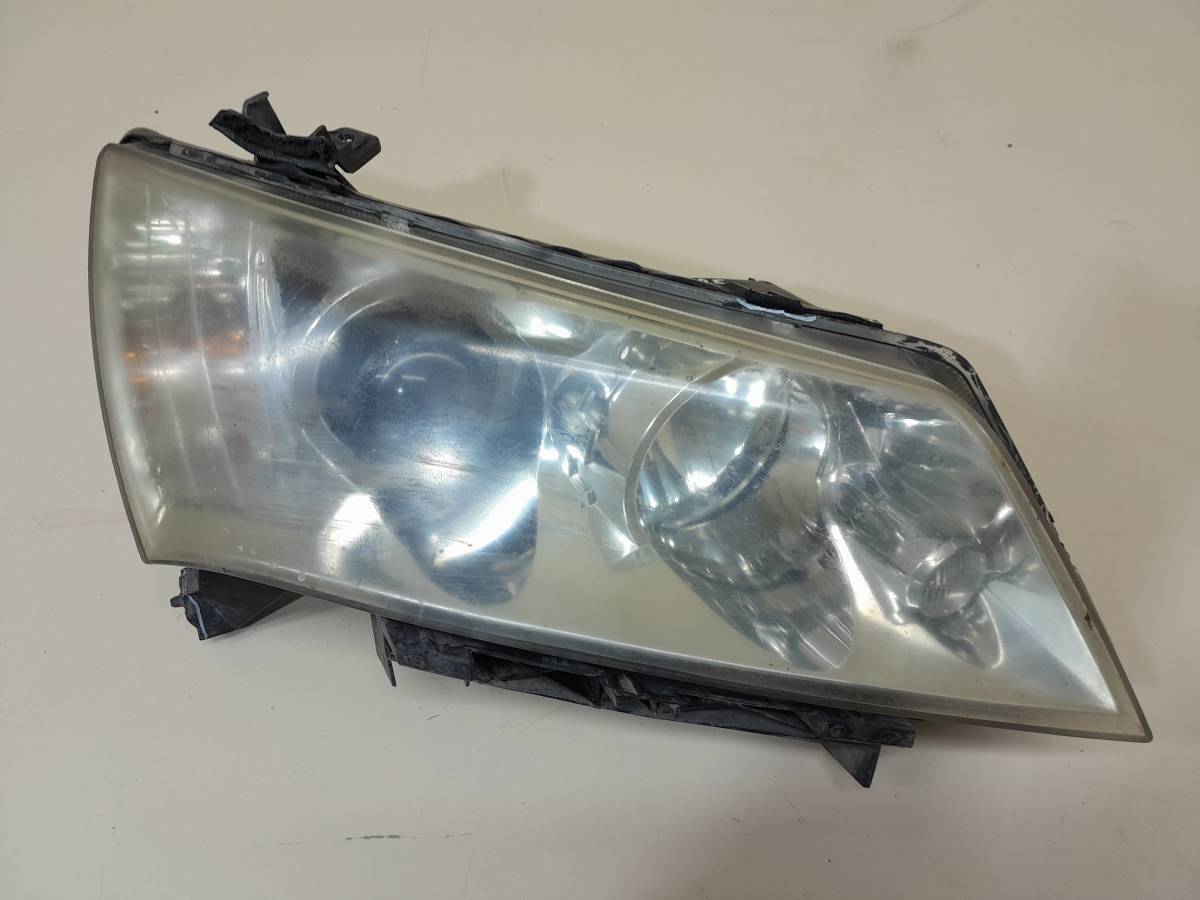 Фара правая Geely Emgrand EC7 2008>