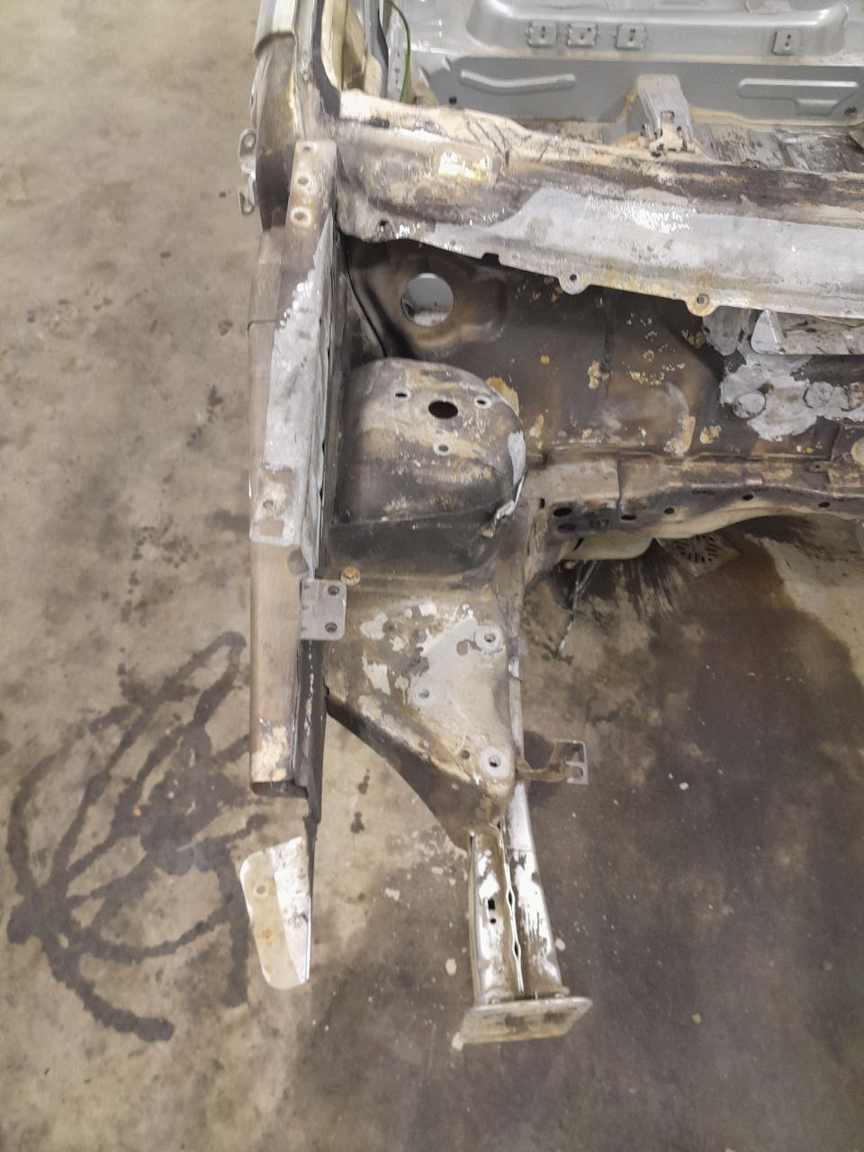 Четверть передняя правая Ford Fusion (JU) 2002-2012 Четверть передняя правая Ford Fusion (JU) 2002-2012