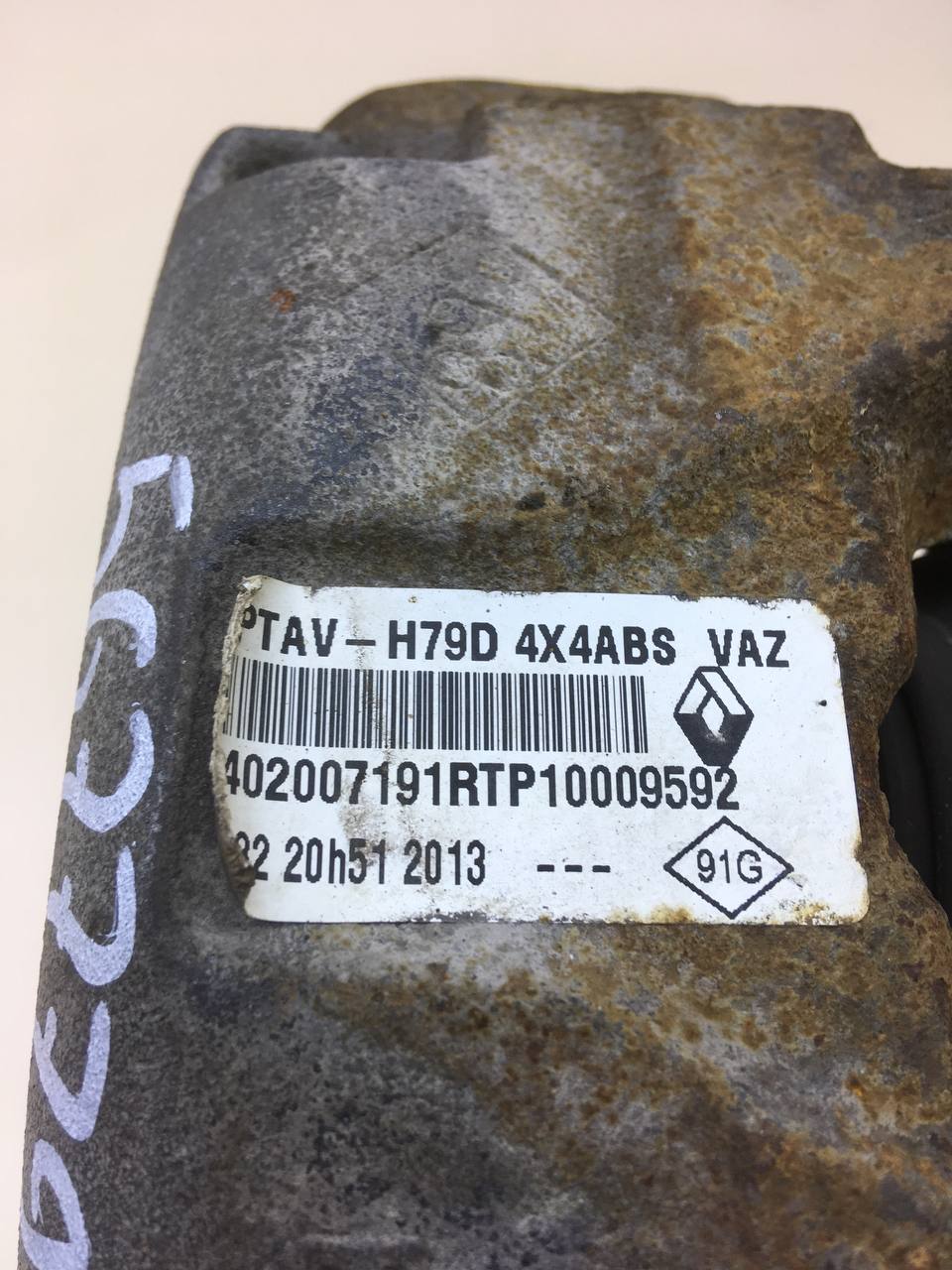 Суппорт передний правый Renault Duster (HSA, HSM) 2012> Суппорт передний правый Renault Duster (HSA, HSM) 2012>