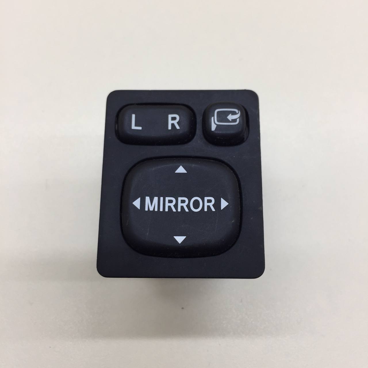 Переключатель регулировки зеркала Toyota Rav 4 (XA40) 2013-2019