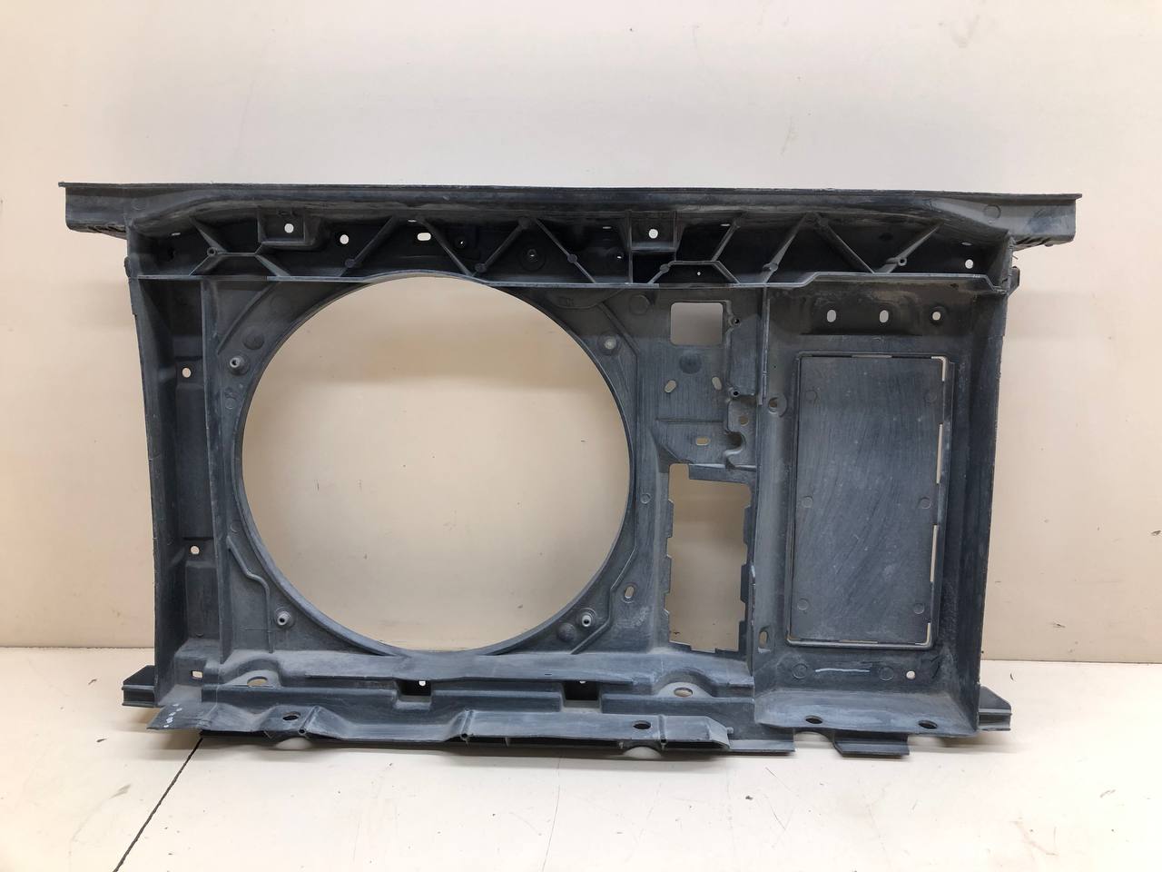 Панель передняя Citroen С4 Picasso 2006-2014