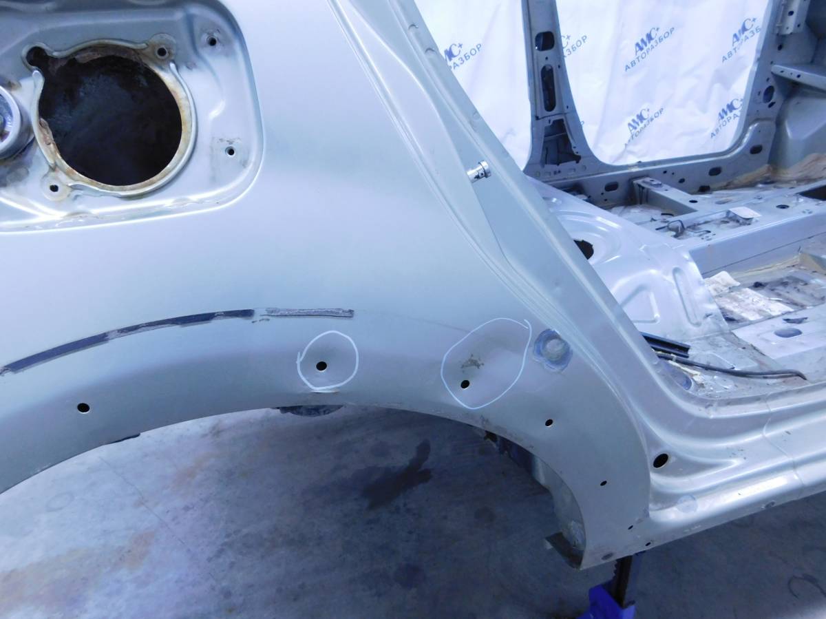 Крыло заднее правое Renault Sandero 2009-2014