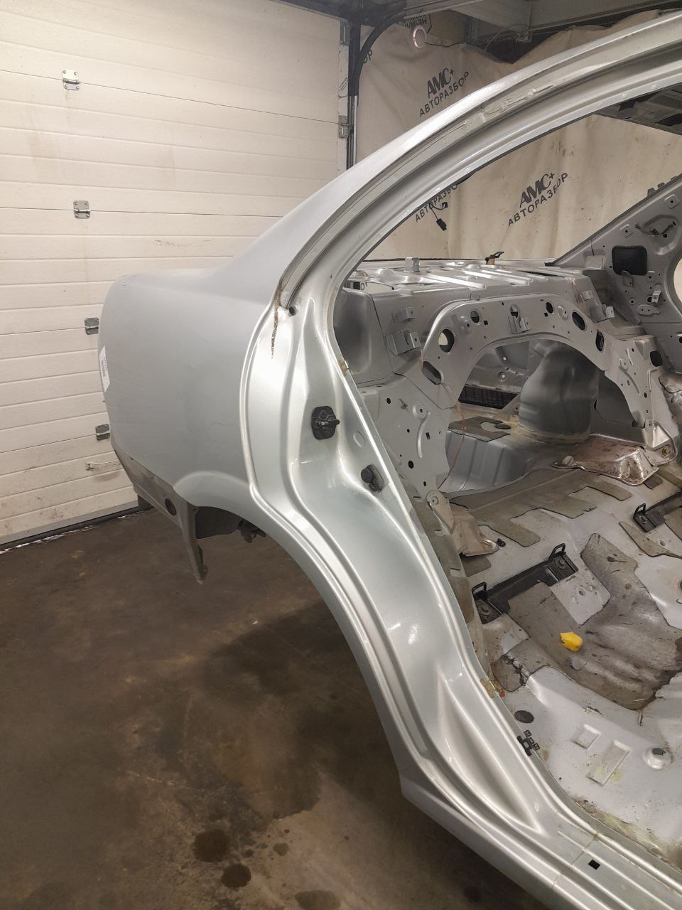 Крыло заднее правое Nissan Almera Classic (B10) 2006-2013