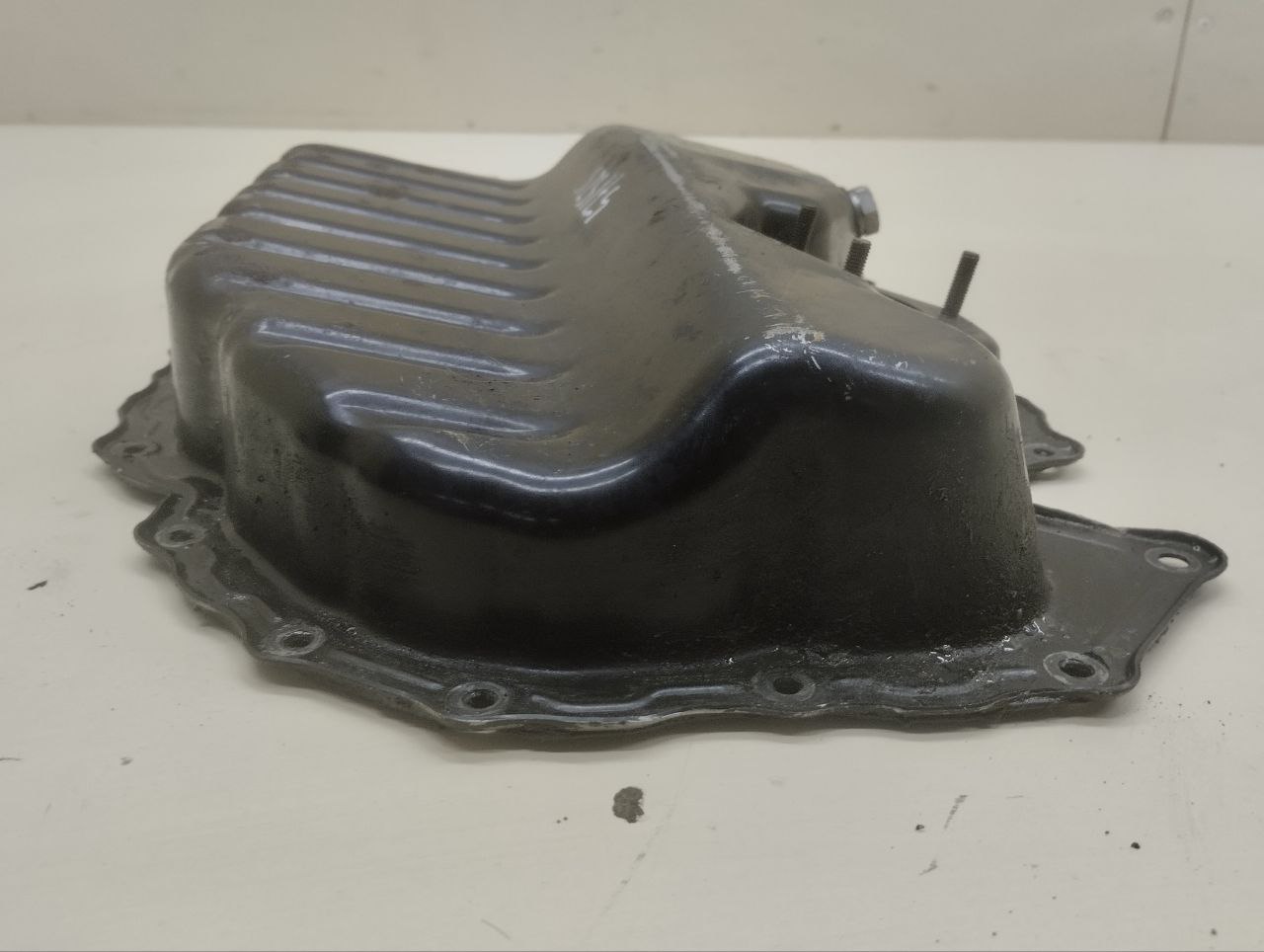 Поддон масляный двигателя Volkswagen Tiguan (5N1) 2007-2011 Поддон масляный двигателя Volkswagen Tiguan (5N1) 2007-2011