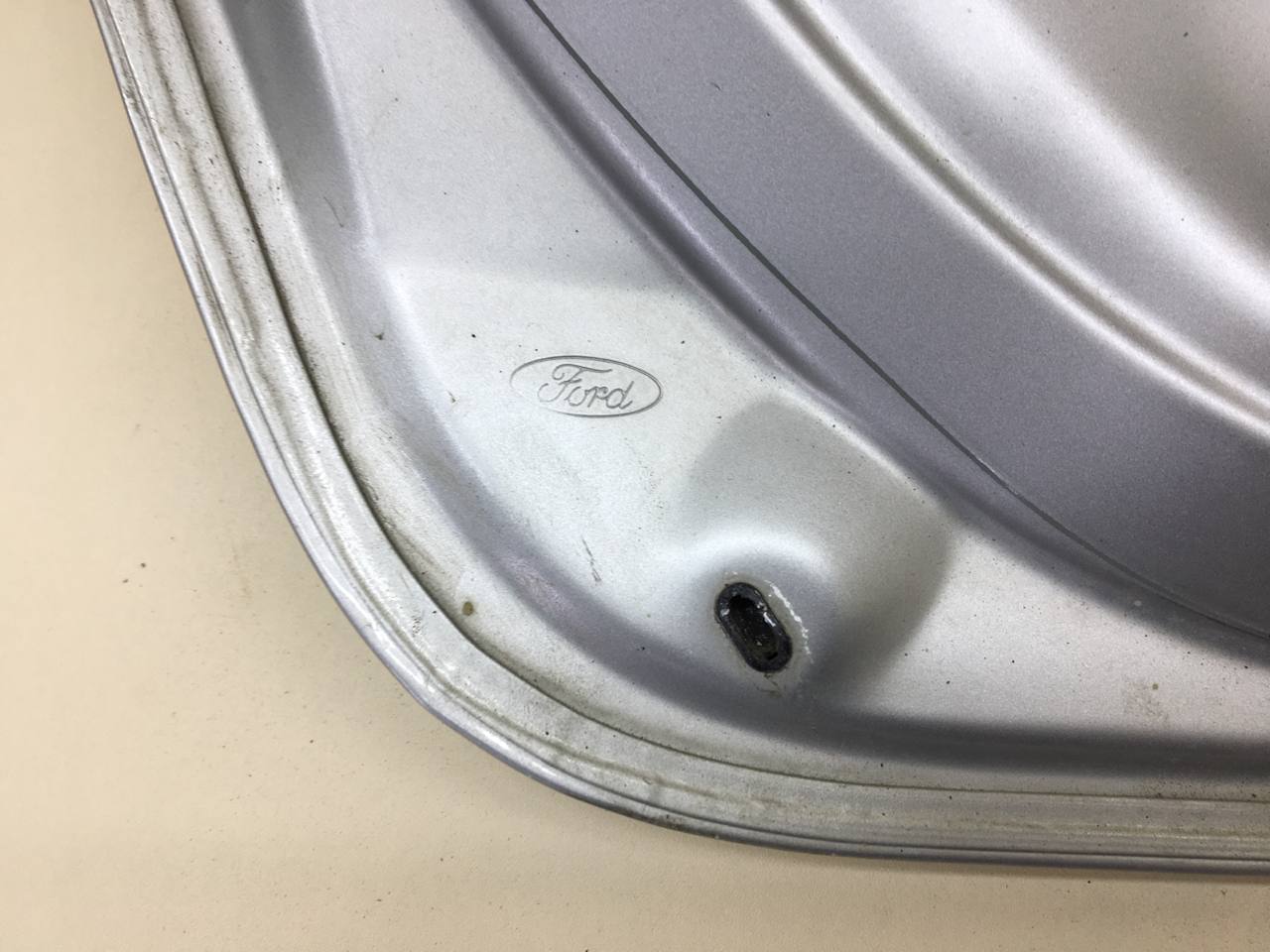 Крышка багажника Ford Focus 3 2011>