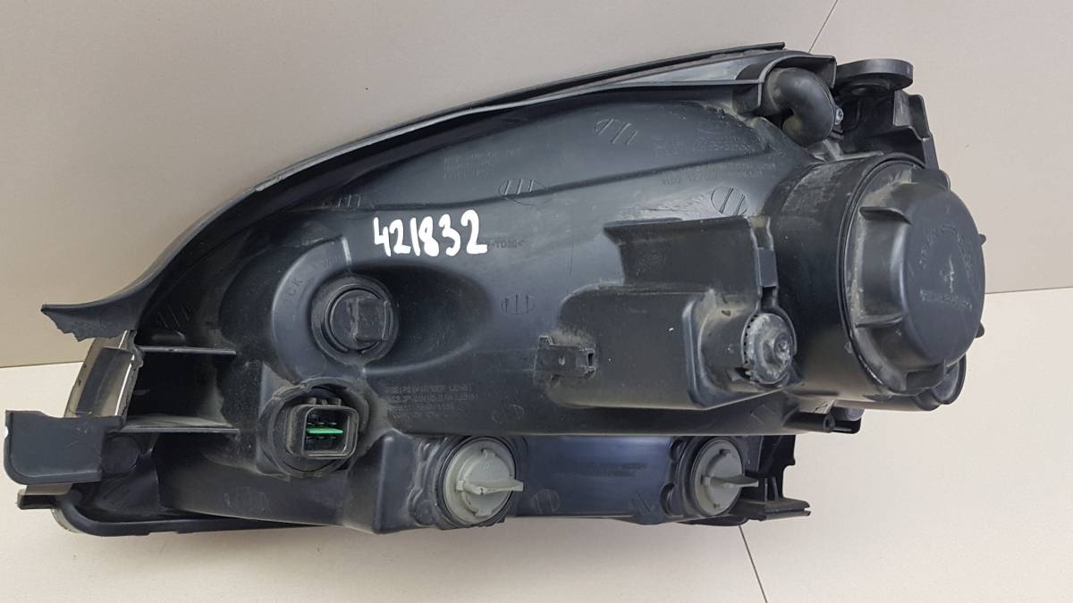 Фара правая Hyundai Tucson (JM) 2004-2010