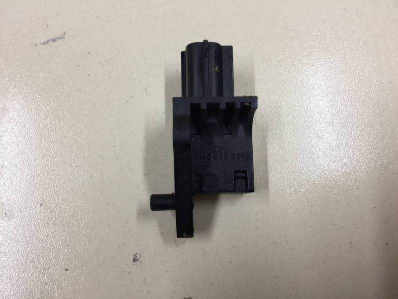 Датчик AIR BAG Volkswagen Tiguan (5N2) 2011-2016