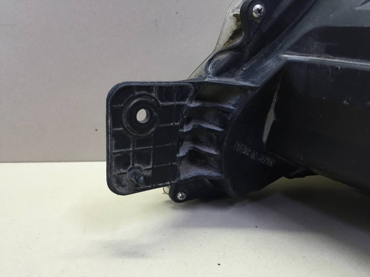 Фара правая Subaru Legacy (B14) 2010-2015