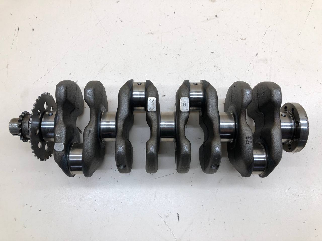 Коленвал Toyota Rav 4 (XA40) 2013-2019 Коленвал Toyota Rav 4 (XA40) 2013-2019