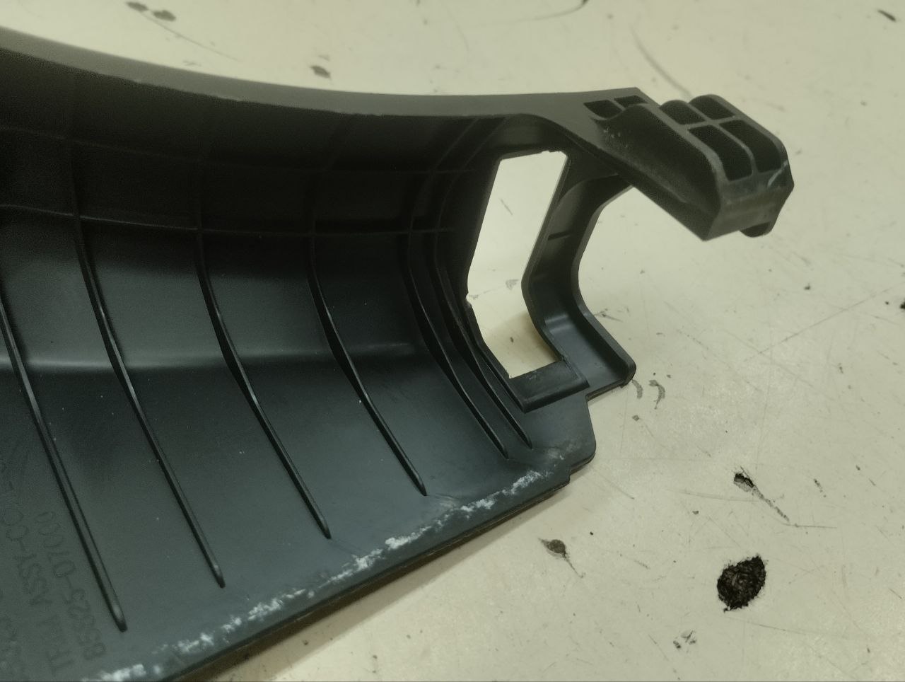 Обшивка стойки Hyundai Tucson (TL) 2015-2021