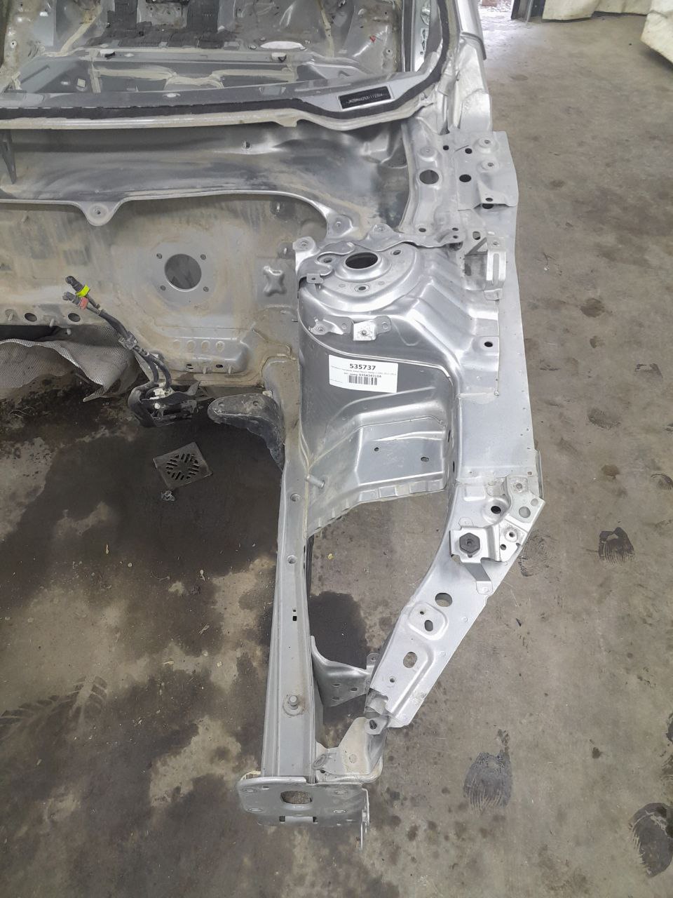 Четверть передняя левая Mazda Mazda 3 (BM) 2013-2016