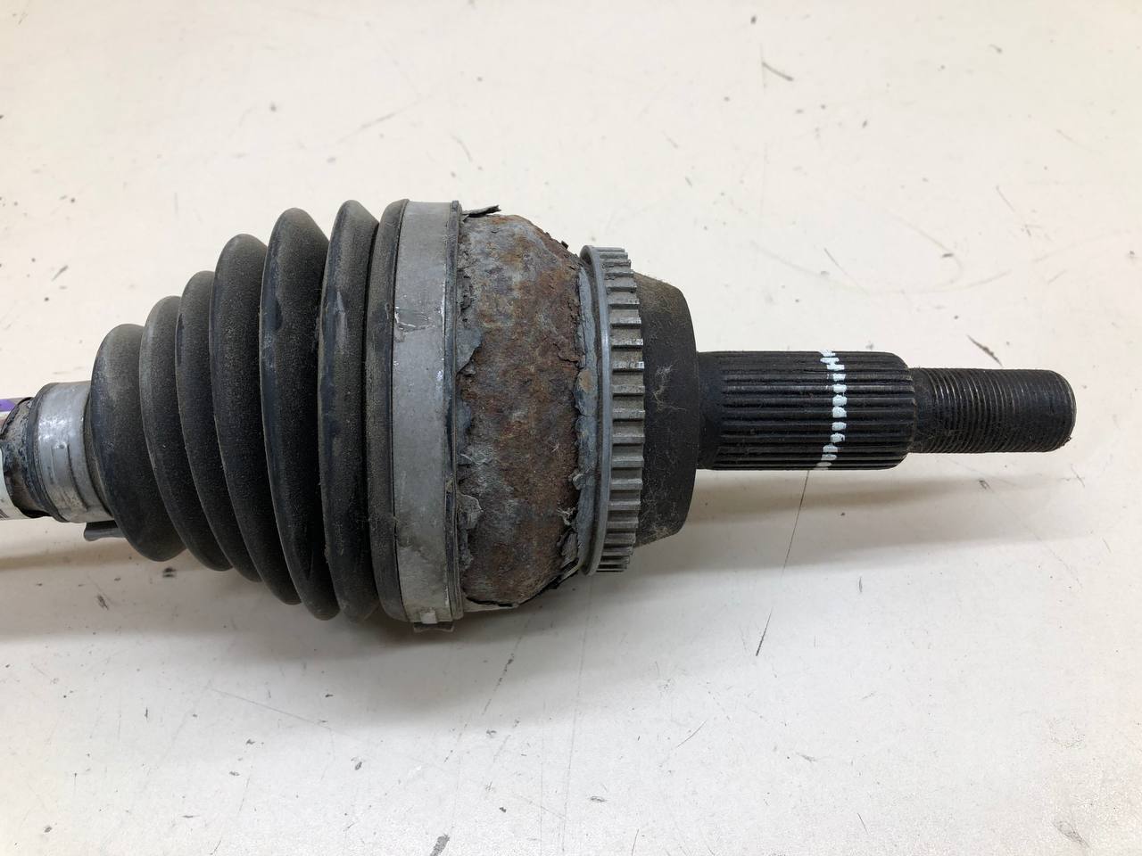 Полуось передняя левая Toyota Camry (V50) 2011-2017 Полуось передняя левая Toyota Camry (V50) 2011-2017