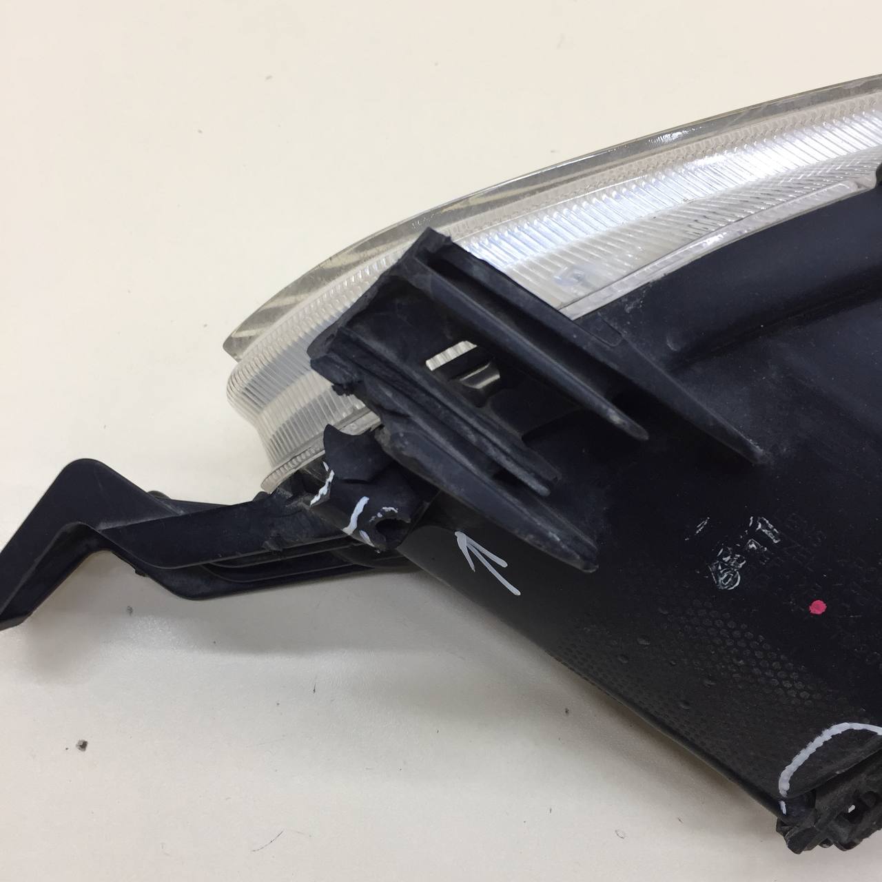 Фара противотуманная правая Hyundai Tucson (TL) 2015-2021 Фара противотуманная правая Hyundai Tucson (TL) 2015-2021
