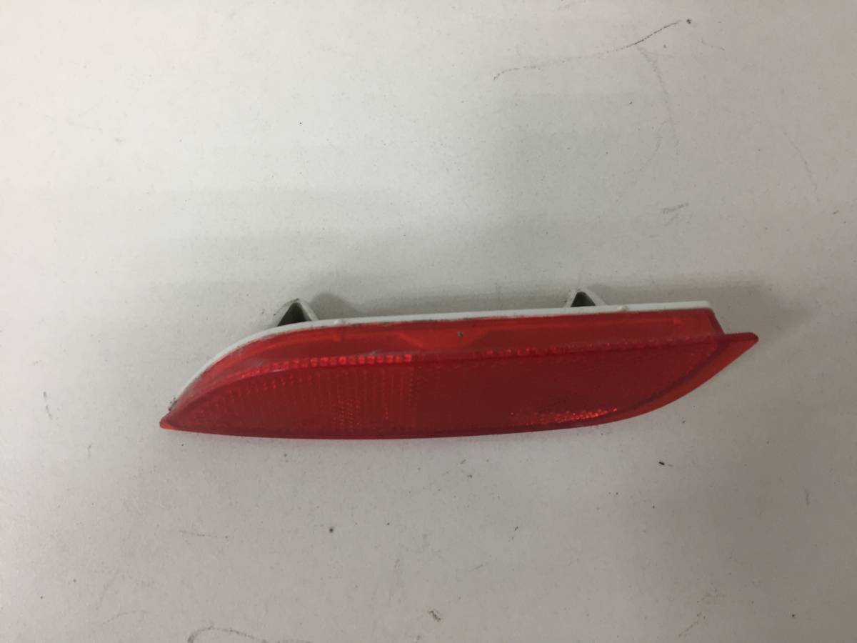 Отражатель в бампер задний левый Subaru Impreza (G12) 2007-2012