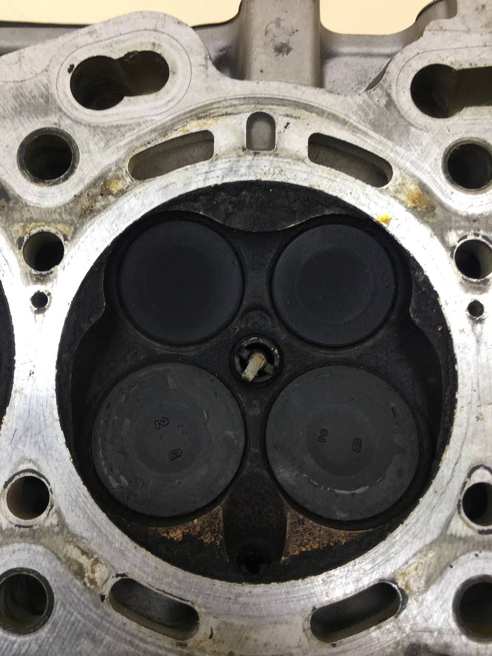 Головка блока цилиндров Lexus RX 300/330/350/400h (XU30) 2003-2009 Головка блока цилиндров Lexus RX 300/330/350/400h (XU30) 2003-2009
