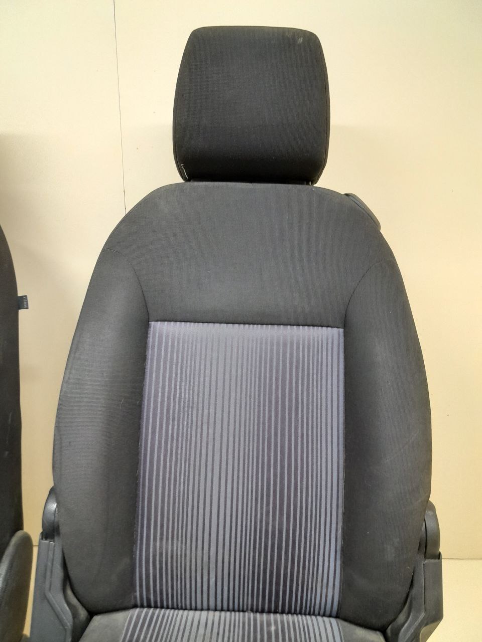 Сиденье (комплект) Ford Fusion (JU) 2002-2012 Сиденье (комплект) Ford Fusion (JU) 2002-2012