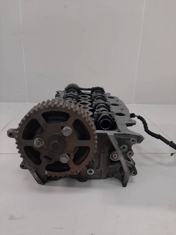 Головка блока цилиндров Land Rover Discovery 3 (L319) 2004-2009 Головка блока цилиндров Land Rover Discovery 3 (L319) 2004-2009