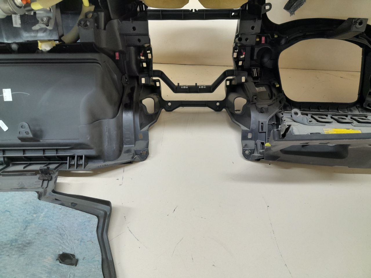 Подушка безопасности (комплект) Toyota Auris (E150) 2006-2012 Подушка безопасности (комплект) Toyota Auris (E150) 2006-2012