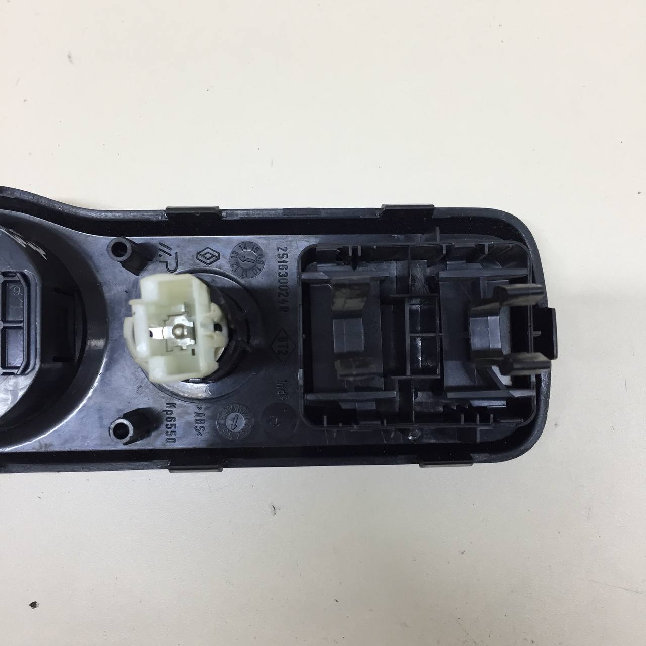 Блок кнопок Renault Duster (HSA, HSM) 2012>