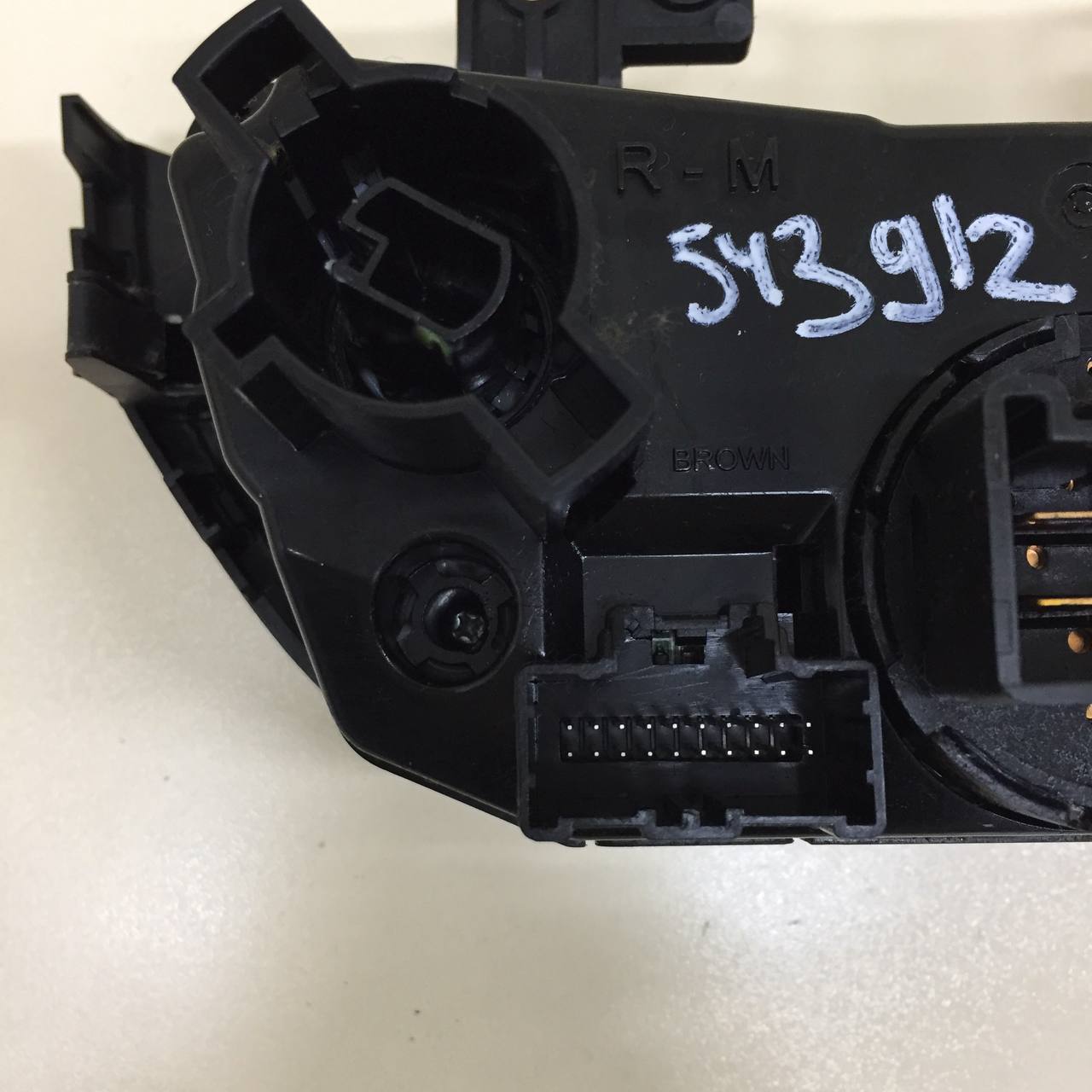 Блок управления отопителем Chevrolet Cobalt (T250) 2011-2015 Блок управления отопителем Chevrolet Cobalt (T250) 2011-2015