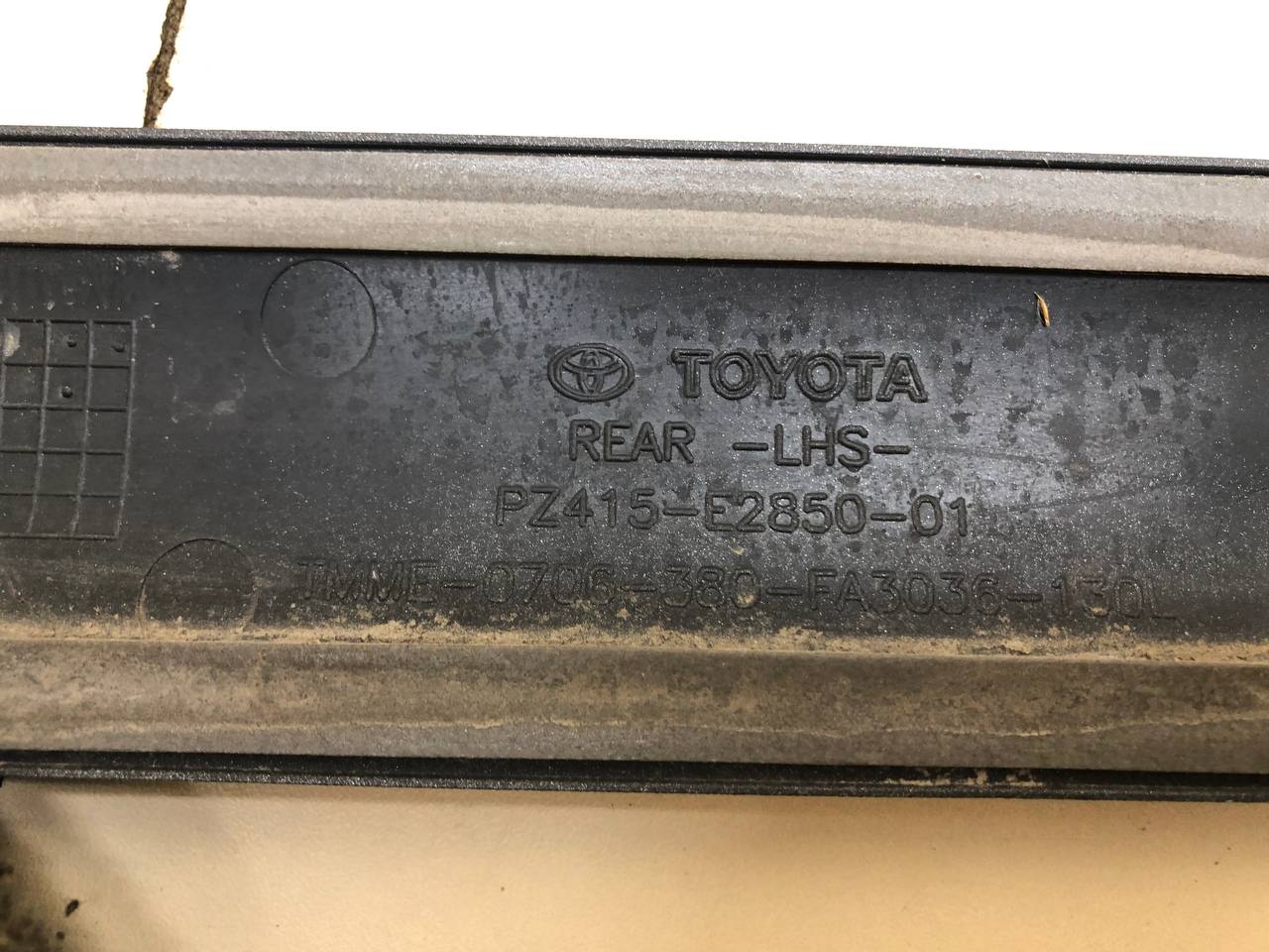 Молдинг Toyota Auris (E150) 2006-2012